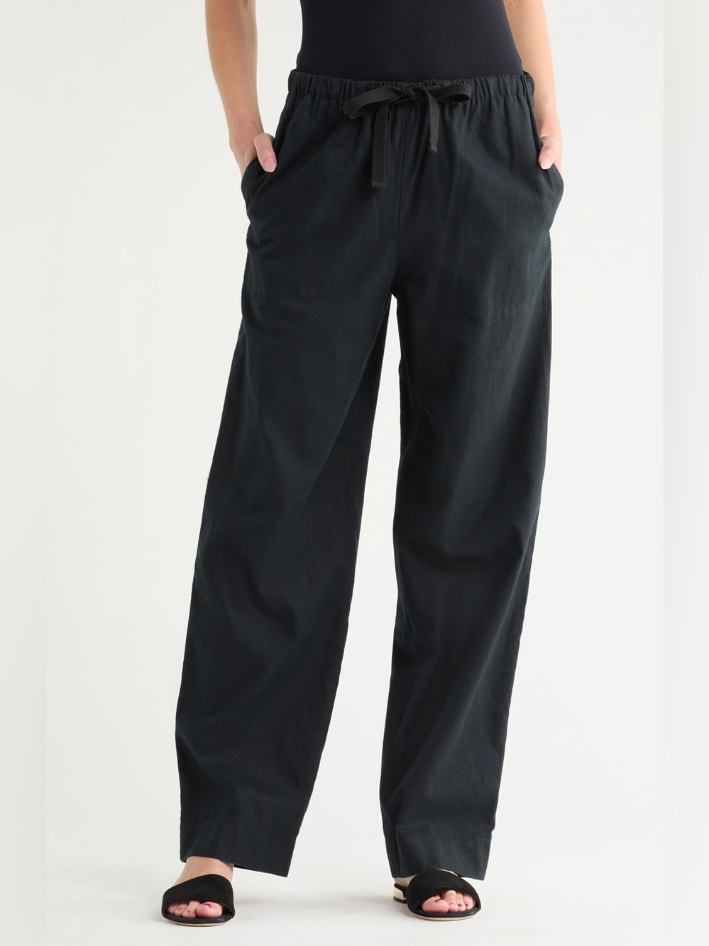 VINCE Tie Front Pull-On Pants in Black - Small